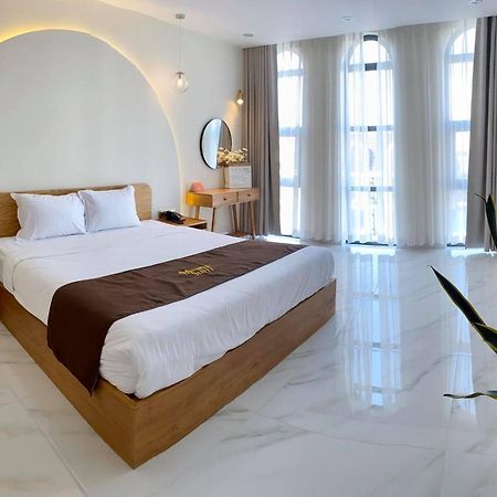 Maple Suite Hotel&Apartment Da Nang Buitenkant foto