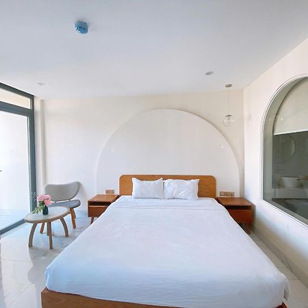 Maple Suite Hotel&Apartment Da Nang Buitenkant foto