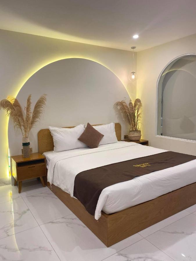 Maple Suite Hotel&Apartment Da Nang Buitenkant foto