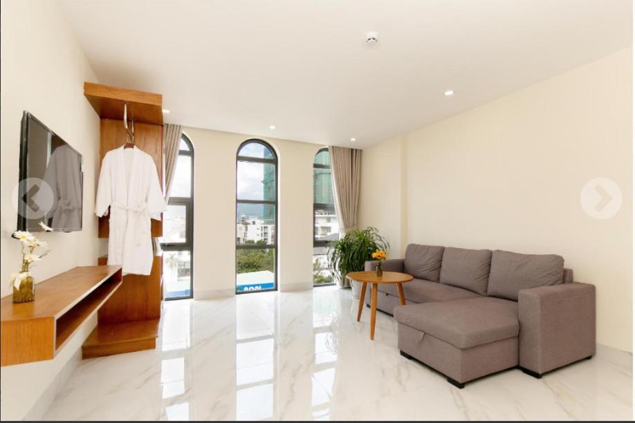 Maple Suite Hotel&Apartment Da Nang Buitenkant foto