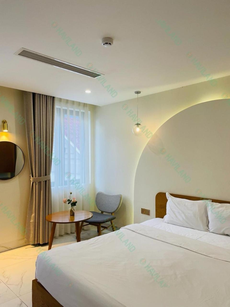 Maple Suite Hotel&Apartment Da Nang Buitenkant foto