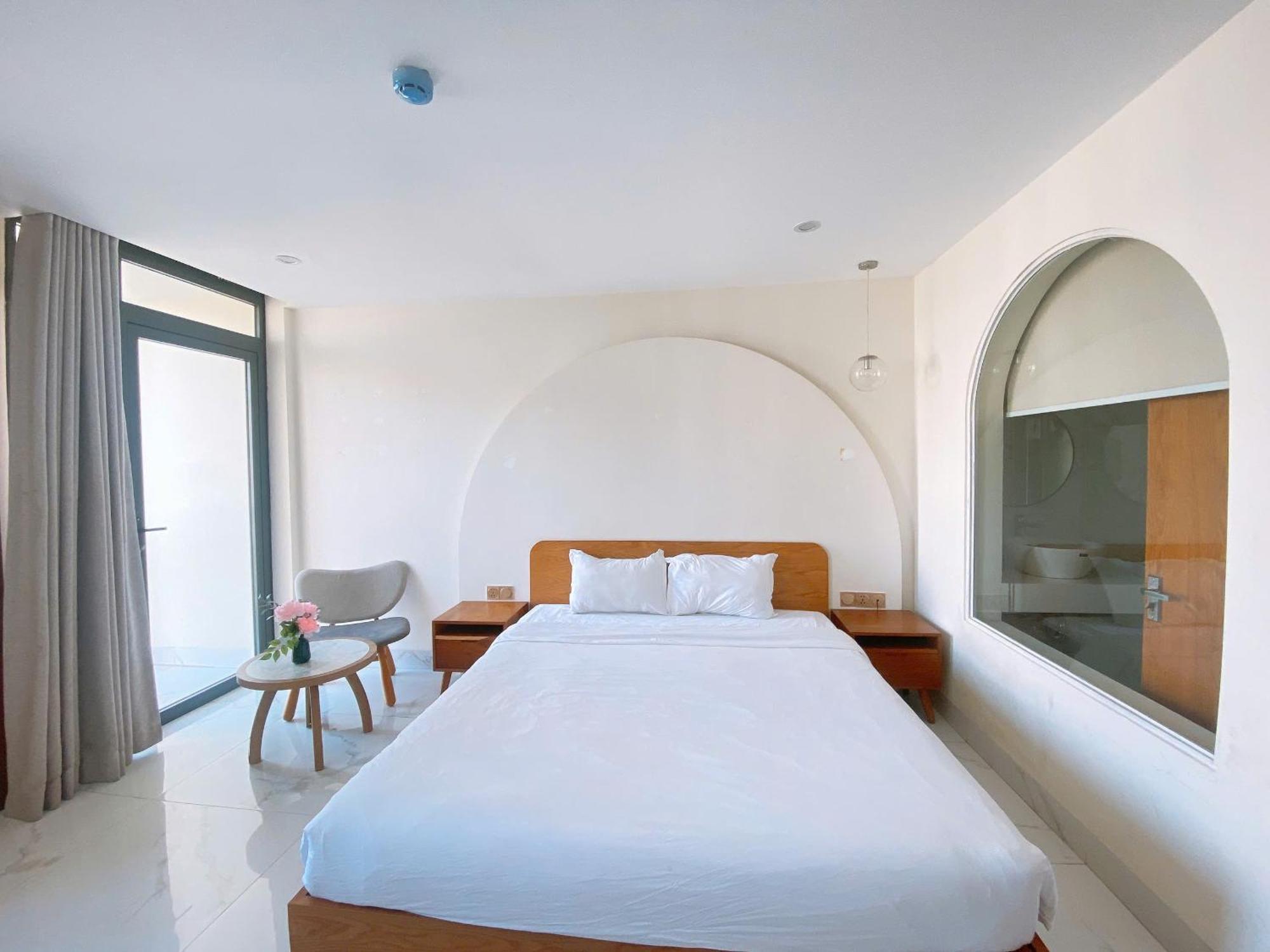 Maple Suite Hotel&Apartment Da Nang Buitenkant foto